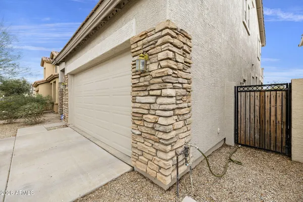 $595,000 | 513 West Julie Drive, Tempe, AZ 85283