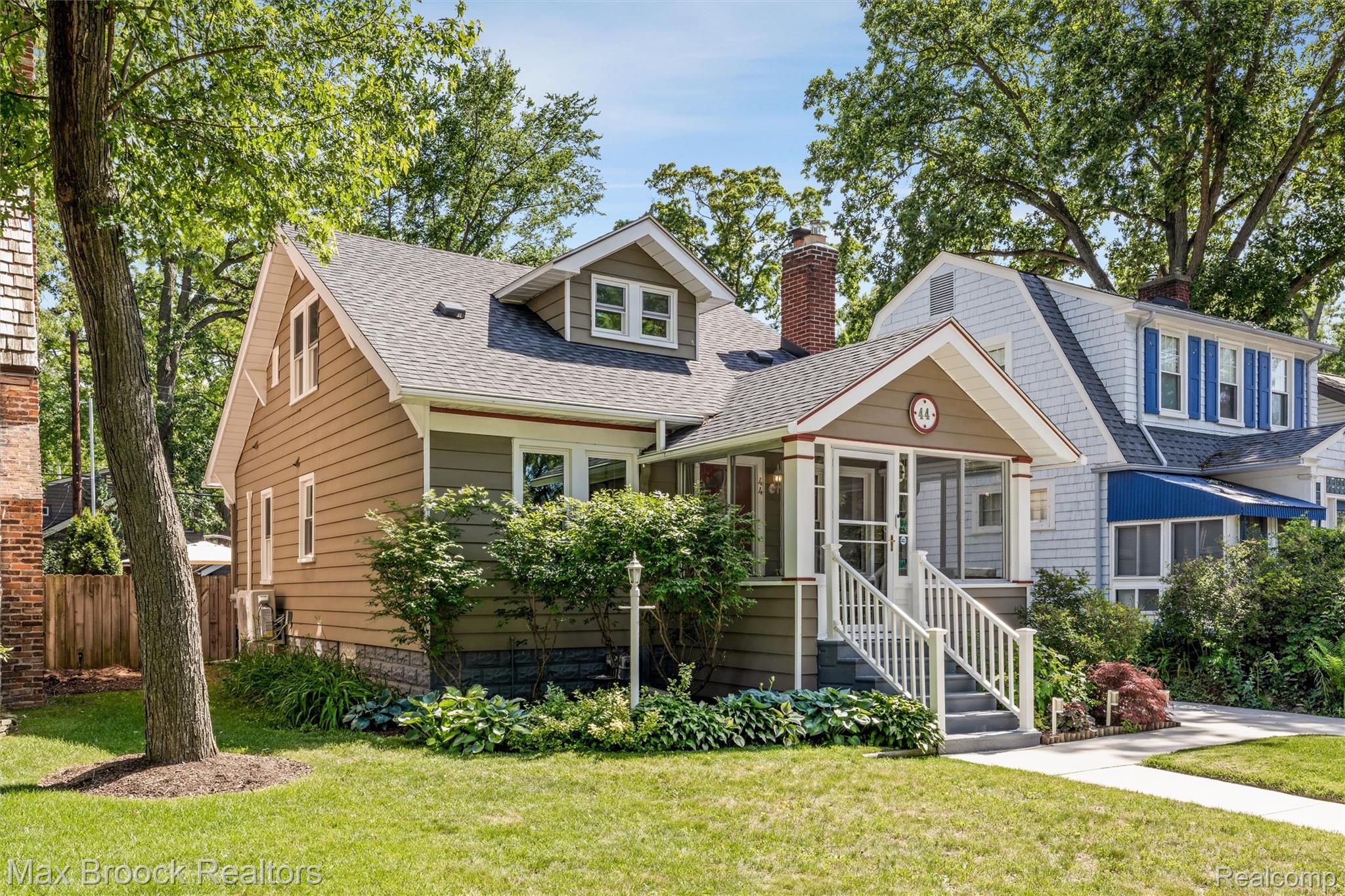 44 Kensington Boulevard Pleasant Ridge, MI 48069 - Photo 2 of 45 44 Kensington Boulevard