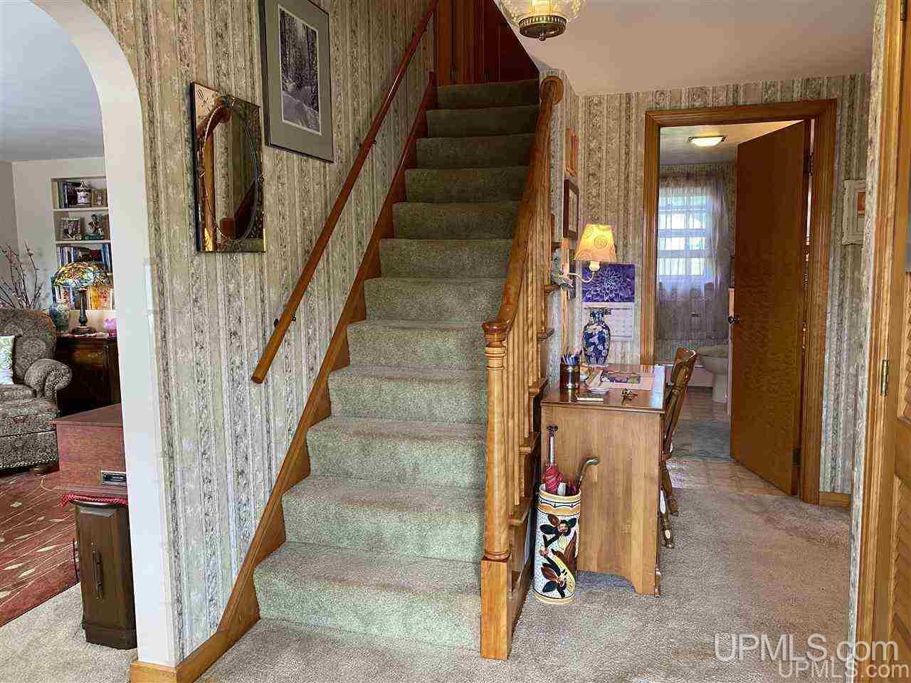 220 Marble Street Ishpeming, MI 49849 - Photo 2 of 41 Gallery Image 2