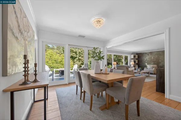 $2,450,000 | 10 Greenwood Court, Orinda, CA 94563