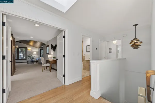 $2,450,000 | 10 Greenwood Court, Orinda, CA 94563