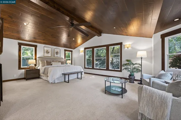 $2,450,000 | 10 Greenwood Court, Orinda, CA 94563
