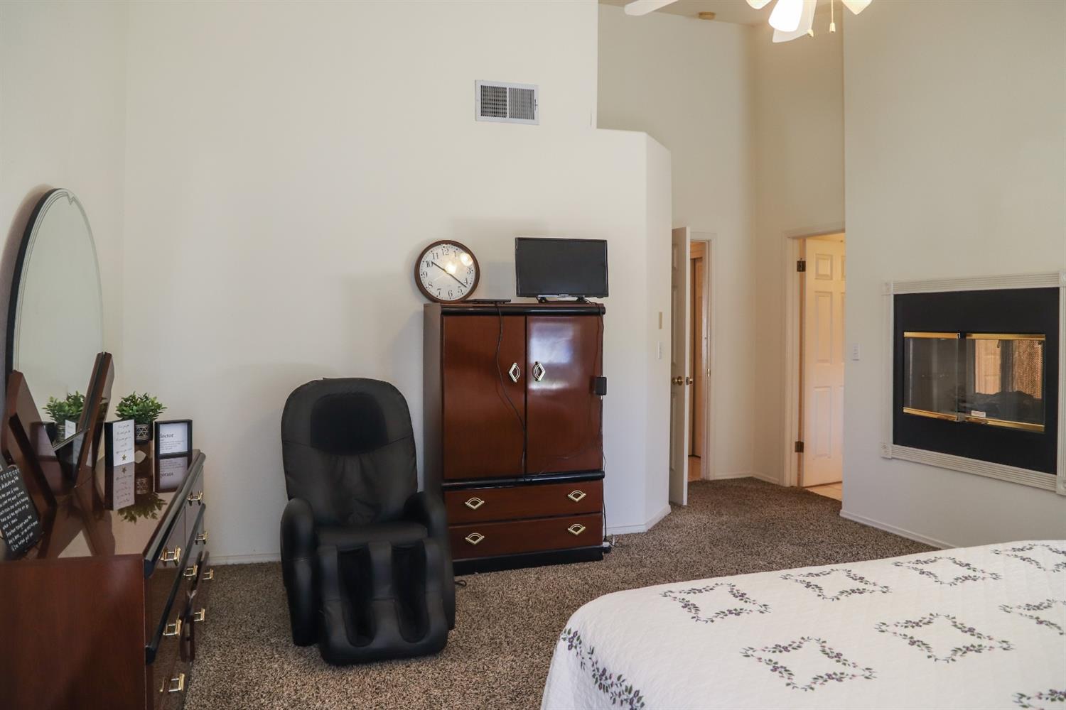 118 Gable Way Madera, CA 93637 - Photo 19 of 34