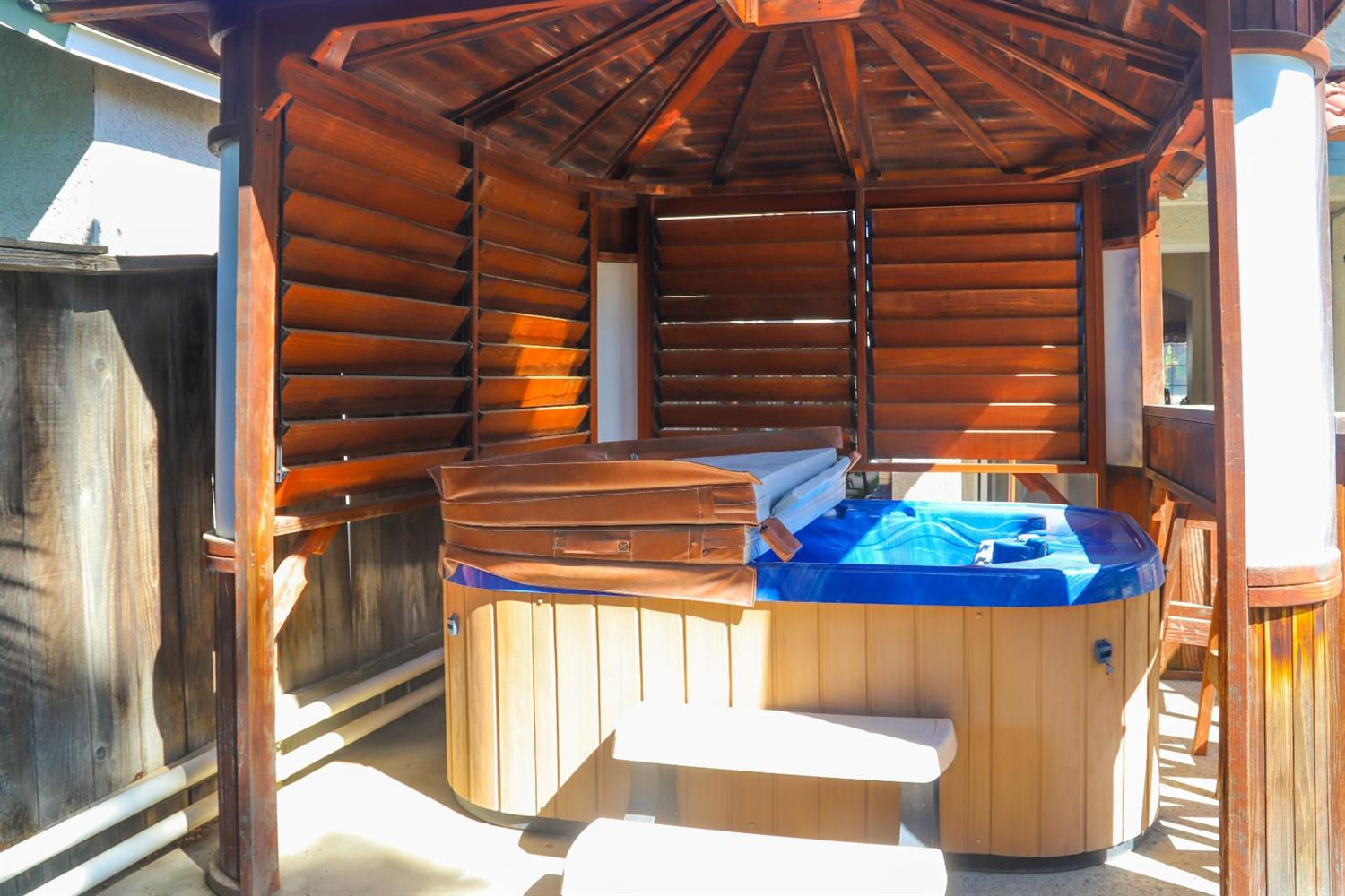 118 Gable Way Madera, CA 93637 - Photo 4 of 34