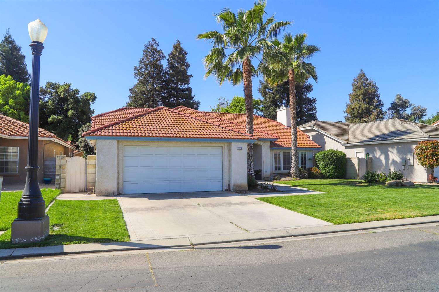 118 Gable Way Madera, CA 93637 - Photo 32 of 34