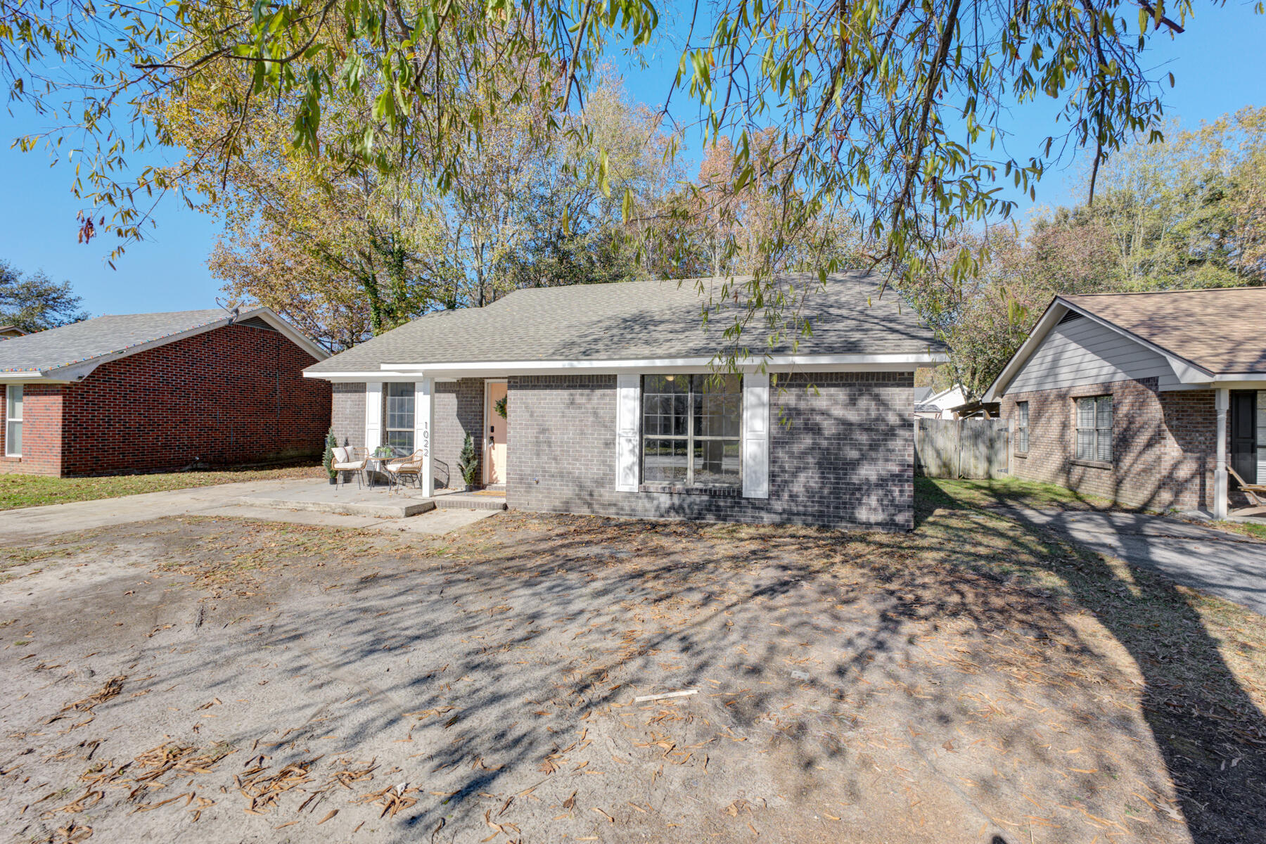 1022 Douglas Wayne Road Summerville, SC 29486 - Photo 3 of 25 1022 Douglas Wayne Rd, Summerville SC (