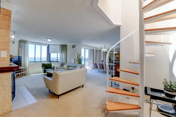 $474,900 | 1528 Harmon Cove Tower, Unit 1528, Secaucus, NJ 07094