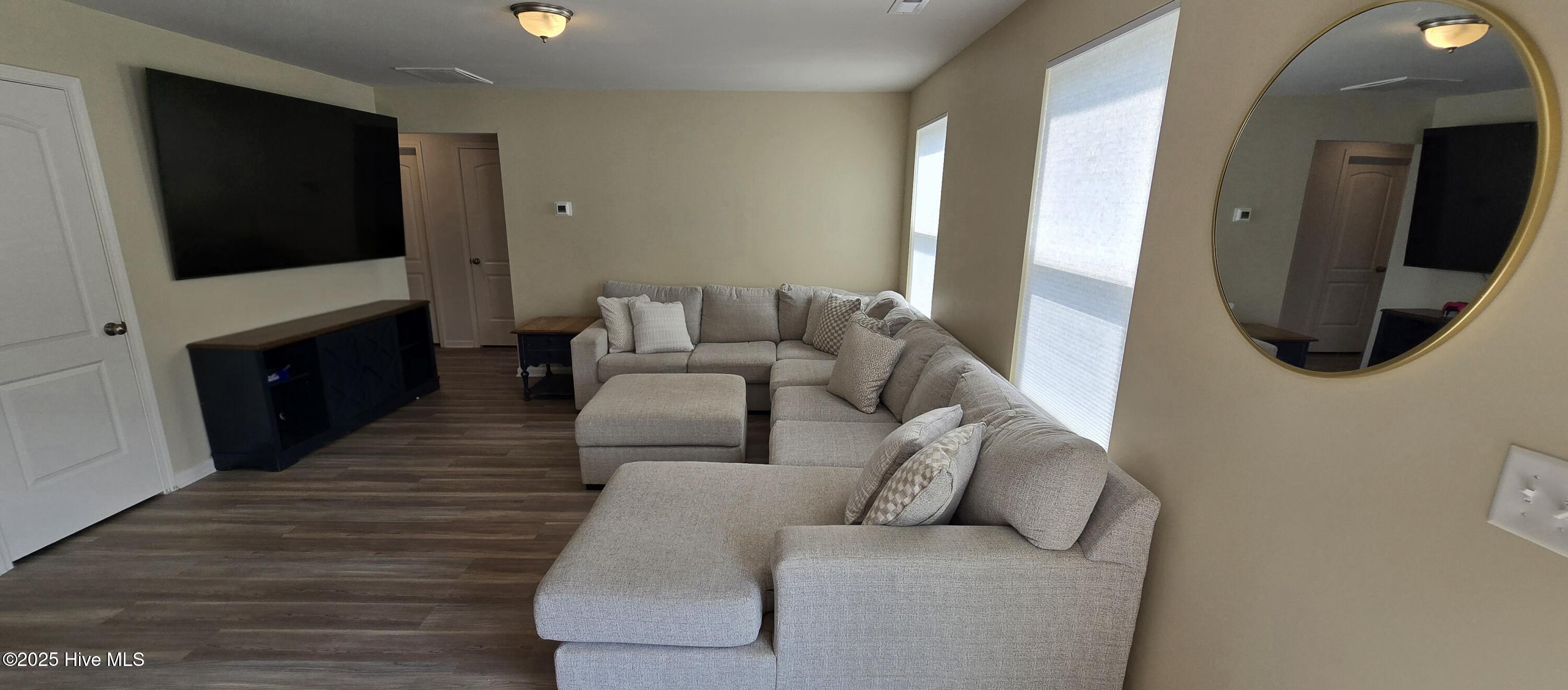 3191 Streamside Lane Winterville, NC 28590 - Photo 12 of 39 Livingroom