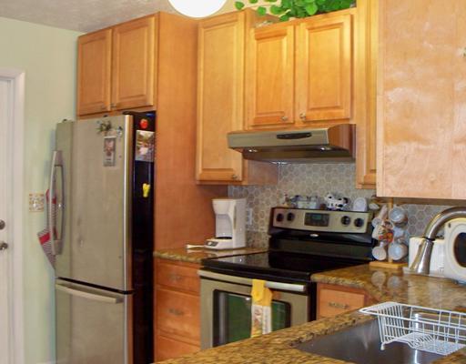 6871 Southeast Raintree Avenue Stuart, FL 34997 - Photo 3 of 12 Gallery Image 3