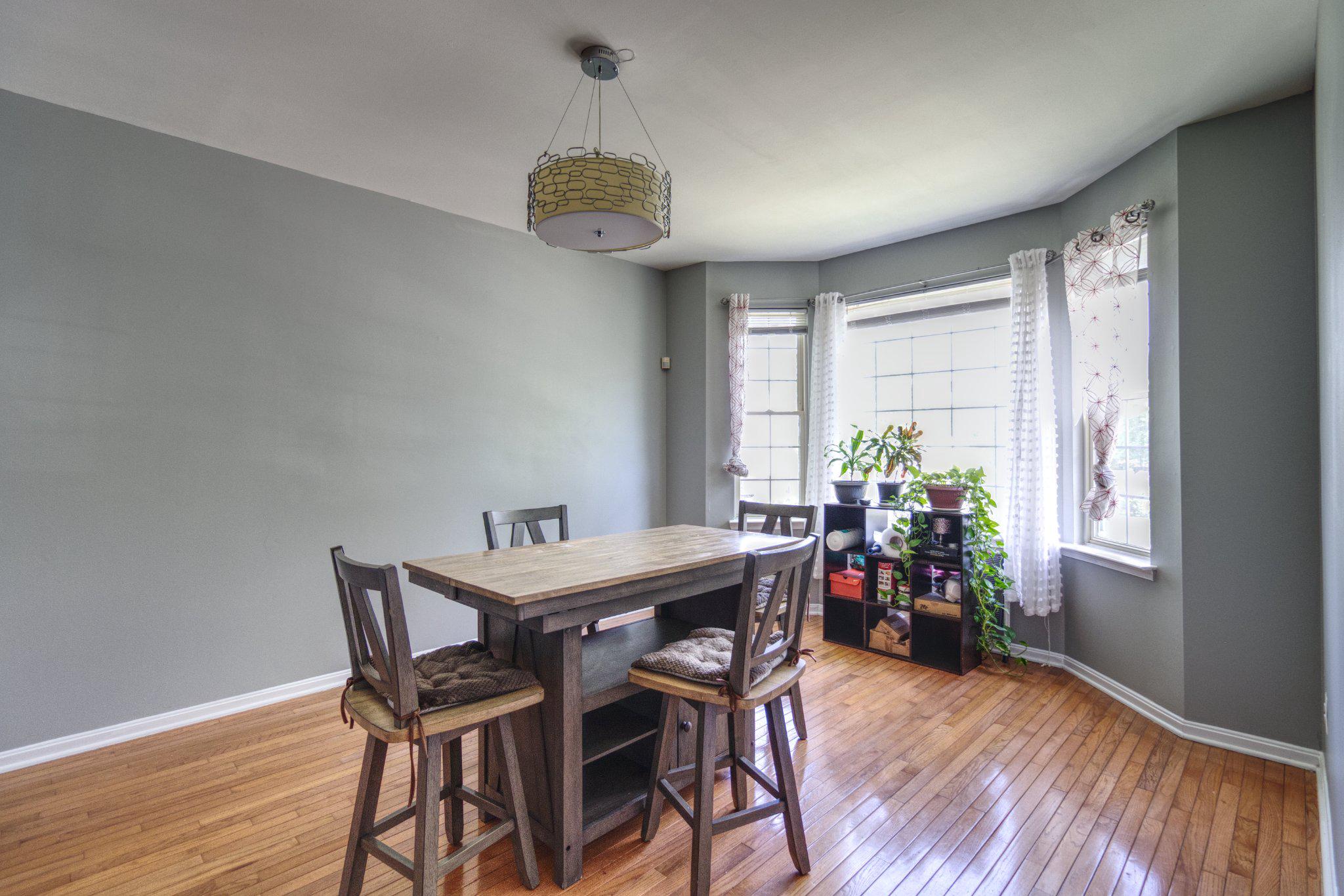215 Seamaster Road Essex, MD 21221 - Photo 7 of 40 Bright and inviting dining space.