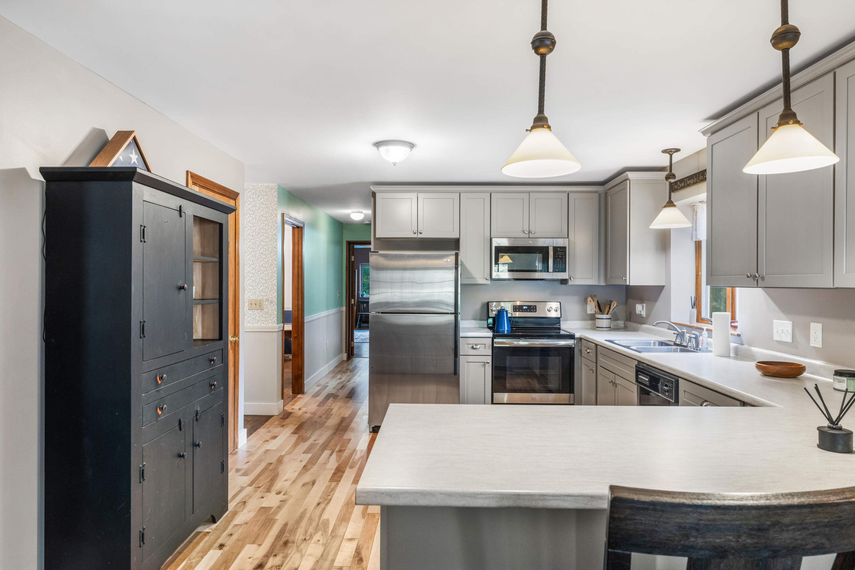 742 River Road Buxton, ME 04093 - Photo 7 of 38 3G0A1999