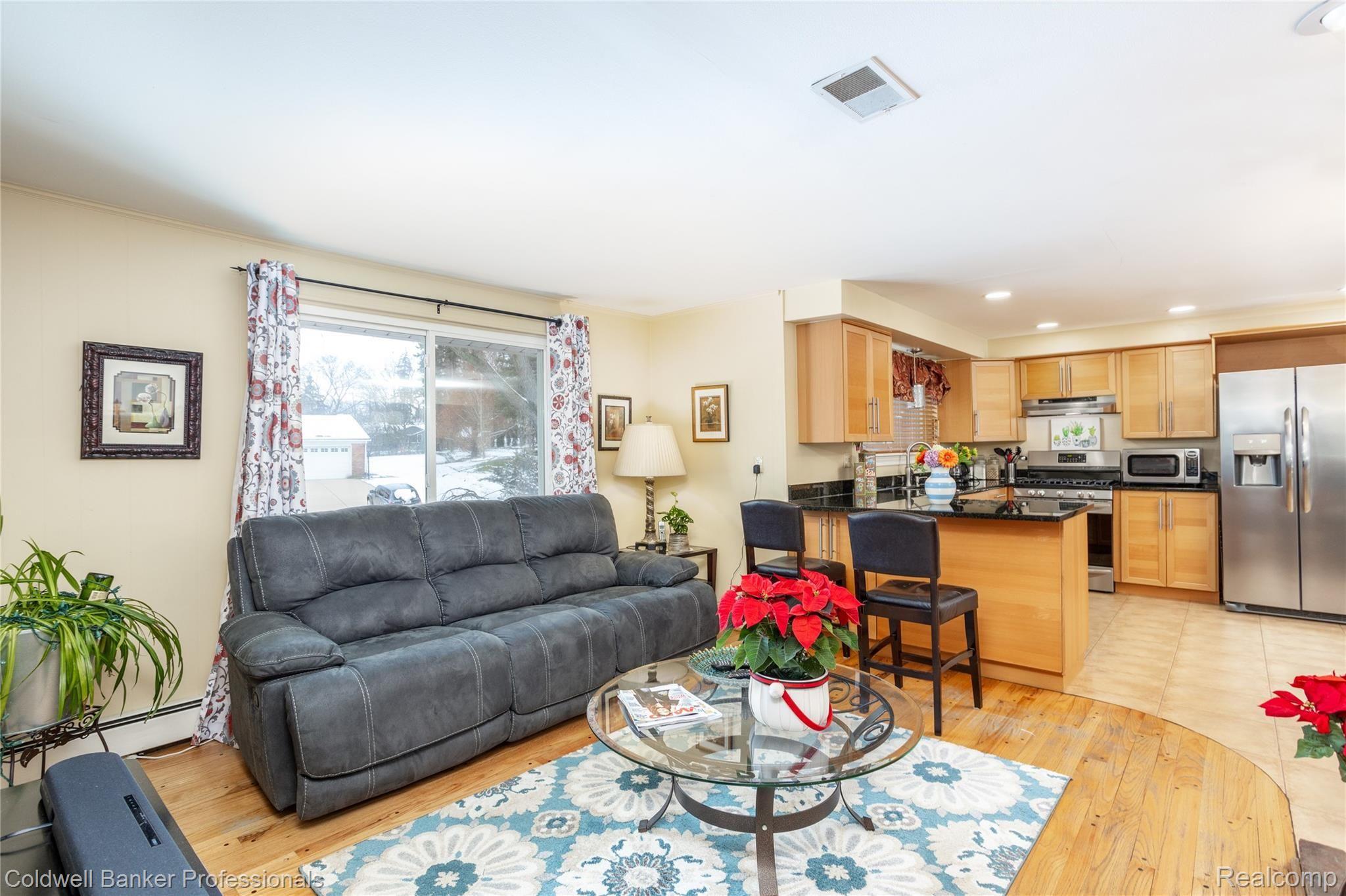 5669 Raven Road Bloomfield Hills, MI 48301 - Photo 12 of 44 5669 Raven L0002.jpg