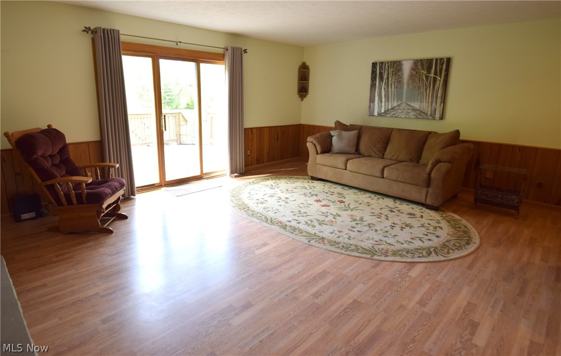3608 Boston Road Brunswick, OH 44212 - Photo 9 of 25 Huge family room, patio door opens to an amazing deck