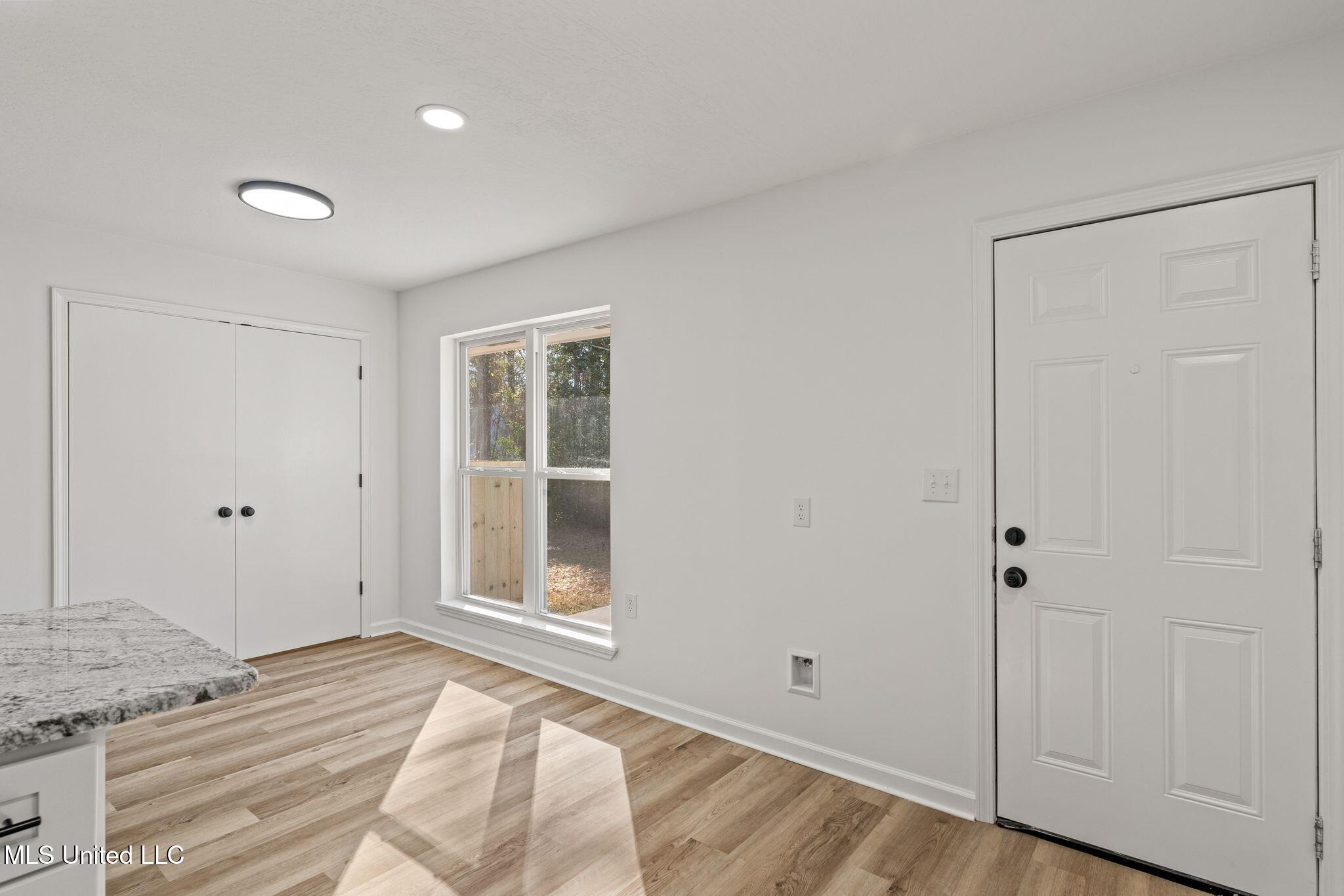 1013 Parker Road Hattiesburg, MS 39402 - Photo 15 of 32 1013_Parker_Rd-15