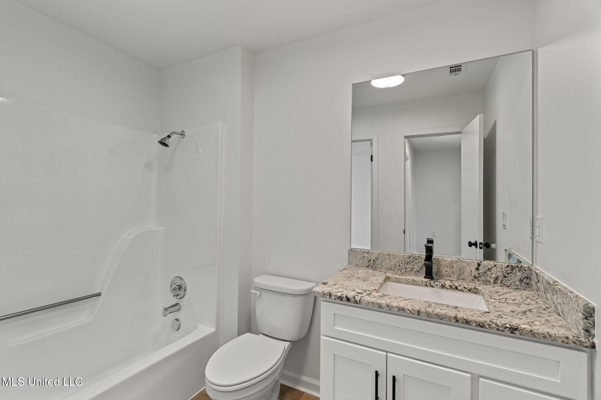 1013 Parker Road Hattiesburg, MS 39402 - Photo 26 of 32 1013_Parker_Rd-26