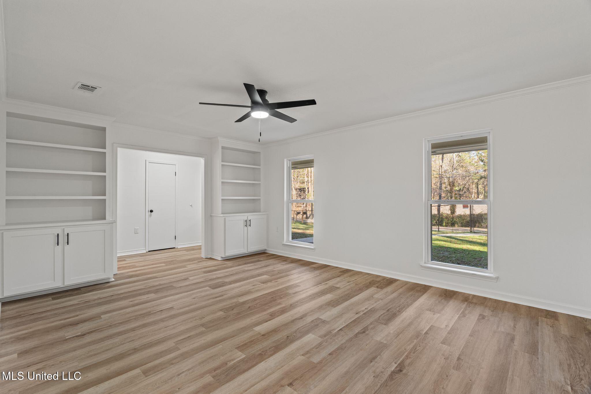 1013 Parker Road Hattiesburg, MS 39402 - Photo 8 of 32 1013_Parker_Rd-8