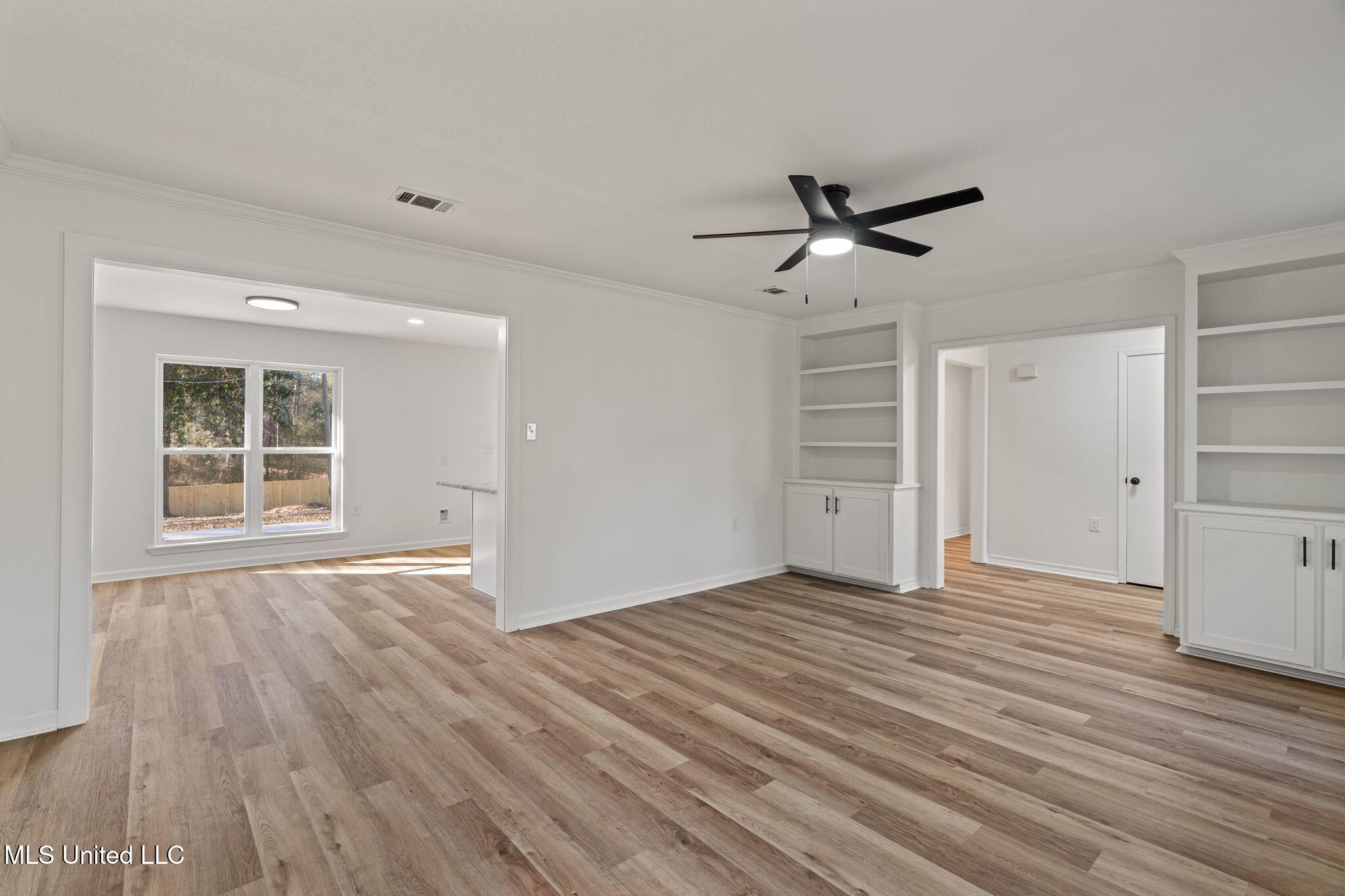 1013 Parker Road Hattiesburg, MS 39402 - Photo 9 of 32 1013_Parker_Rd-9