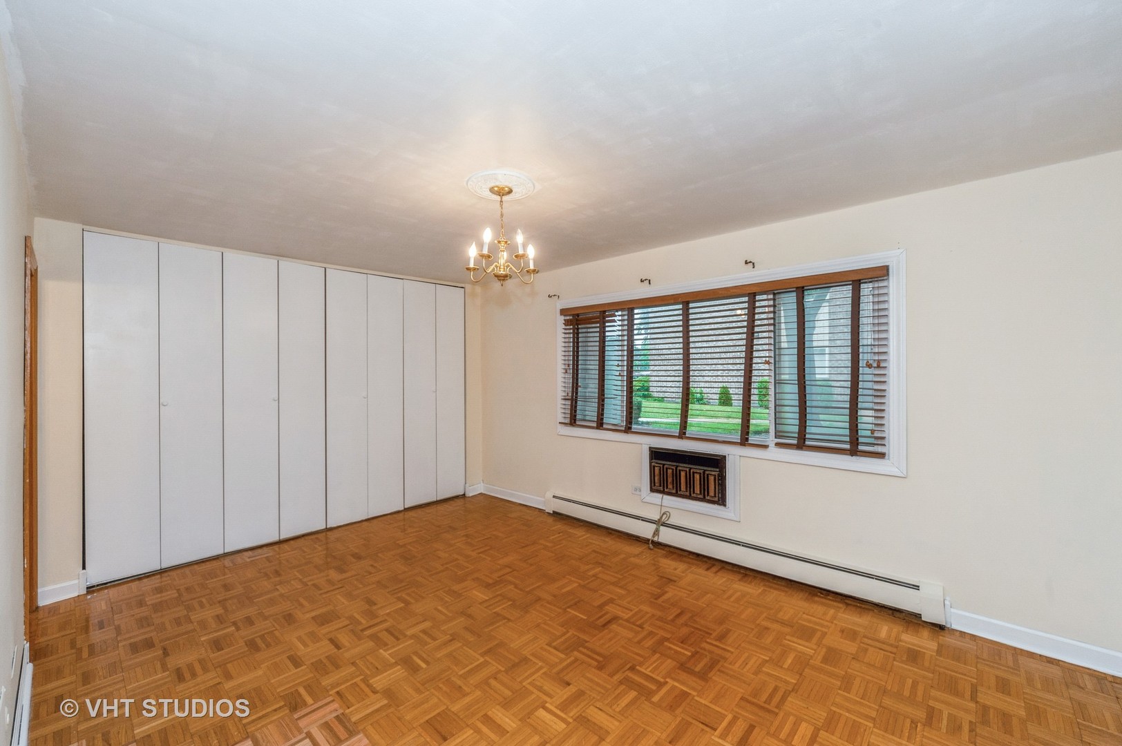 10357 Dearlove Road, Unit 1F Glenview, IL 60025 - Photo 11 of 15 a view of a livingroom with a staircase