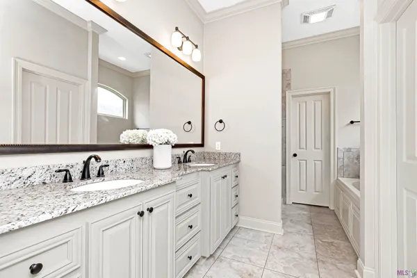 $399,900 | 40275 Kapelle Avenue, Prairieville, LA 70769