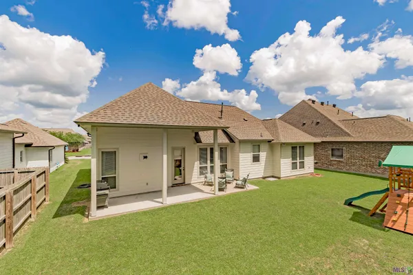 $399,900 | 40275 Kapelle Avenue, Prairieville, LA 70769