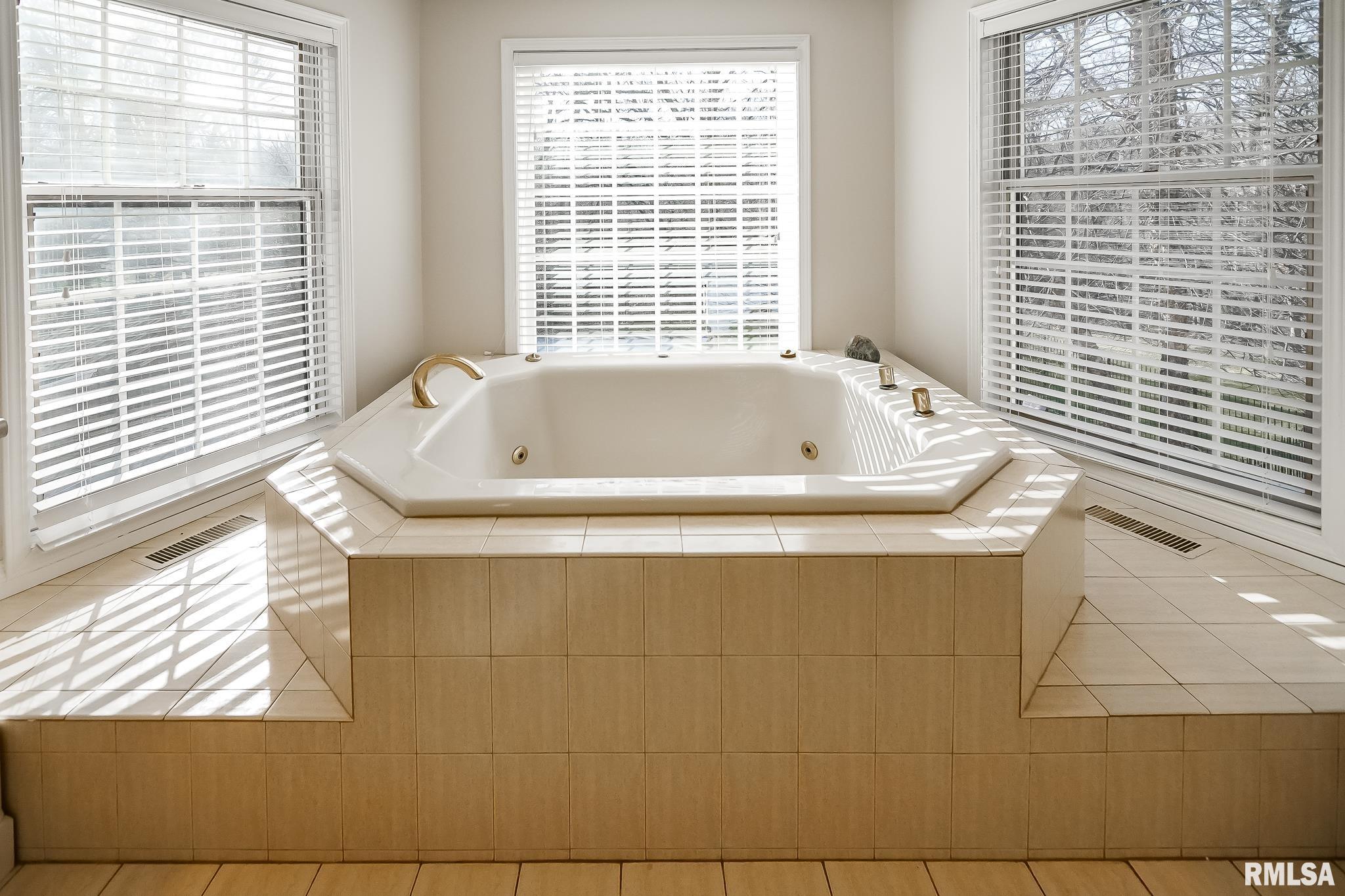 11815 North Hickory Grove Road Dunlap, IL 61525 - Photo 69 of 99 Gallery Image 69