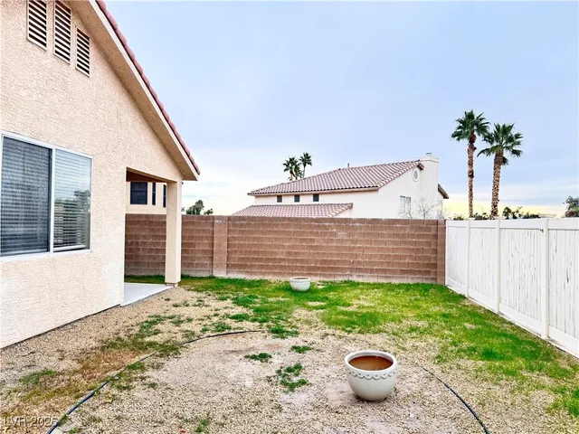 $1,895 | 4503 Windham Hills Lane, North Las Vegas, NV 89031