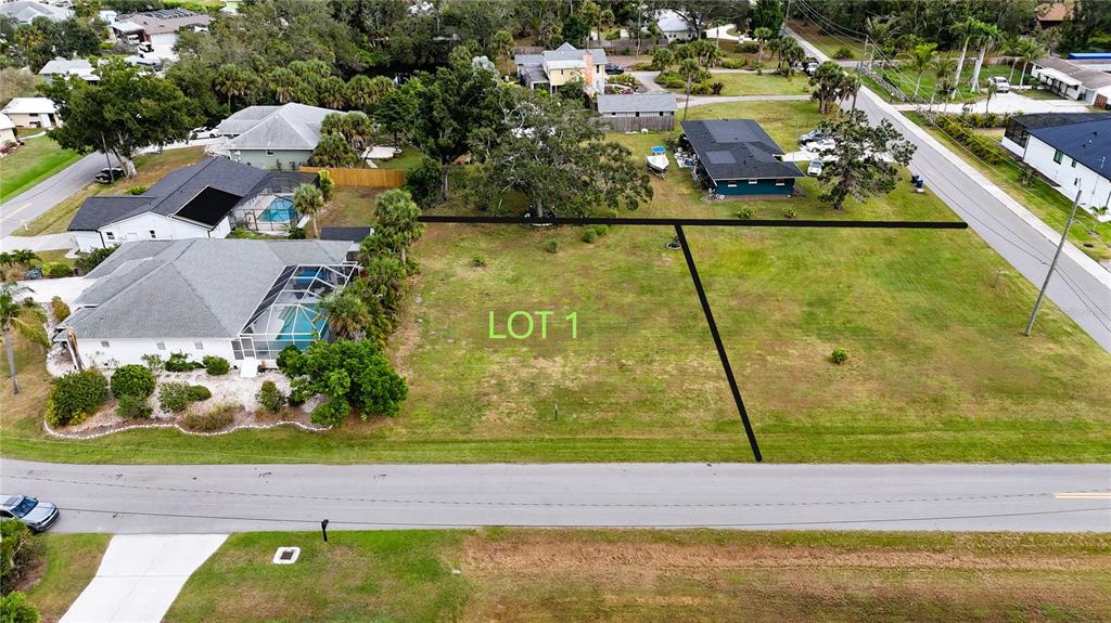 Bonito Avenue Nokomis, FL 34275 - Photo 4 of 6 a view of swimming pool