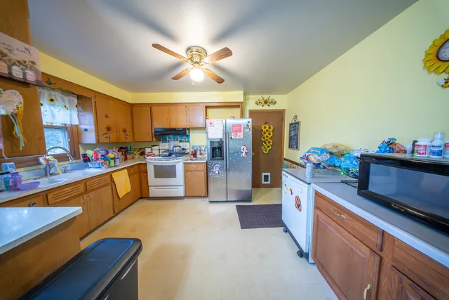 $650,000 | 123 Pond Road, Neosho, WI 53059