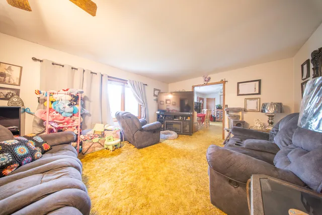 $650,000 | 123 Pond Road, Neosho, WI 53059