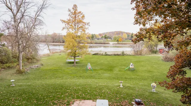 $650,000 | 123 Pond Road, Neosho, WI 53059