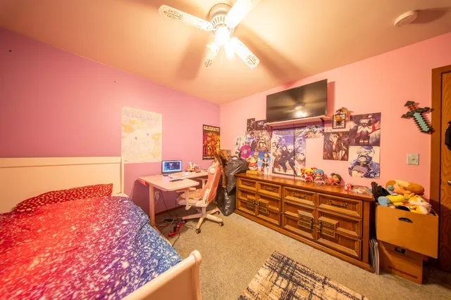 $650,000 | 123 Pond Road, Neosho, WI 53059