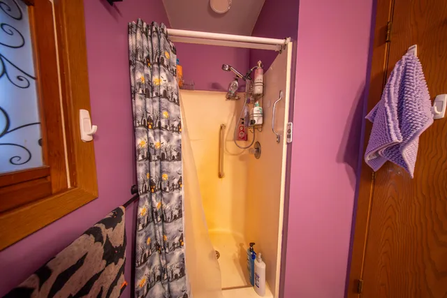 $650,000 | 123 Pond Road, Neosho, WI 53059