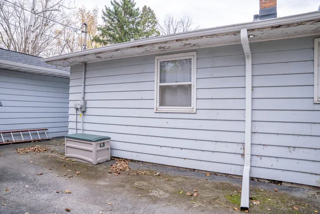 $650,000 | 123 Pond Road, Neosho, WI 53059