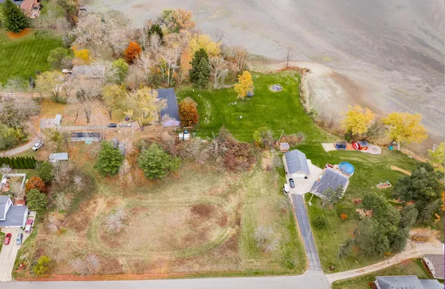 $650,000 | 123 Pond Road, Neosho, WI 53059