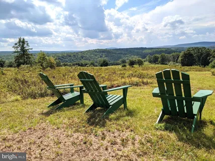 $675,000 | 614 Graystones Jeras Road, White Haven, PA 18661