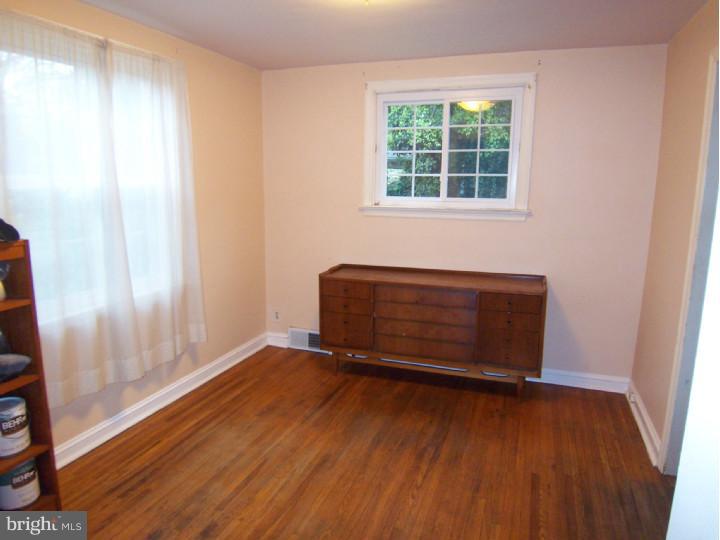 433 Hawarden Road Springfield, PA 19064 - Photo 4 of 13 Dining Room