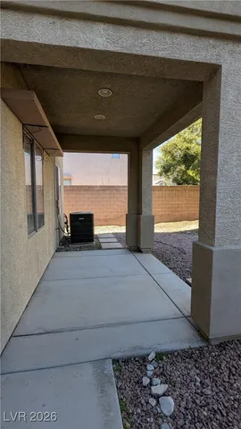 $2,200 | 9032 Pine Mission Avenue, Las Vegas, NV 89143