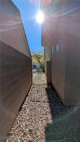 $2,200 | 9032 Pine Mission Avenue, Las Vegas, NV 89143