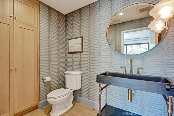 $39,000 | 4 South Vista De La Luna, Laguna Beach, CA 92651