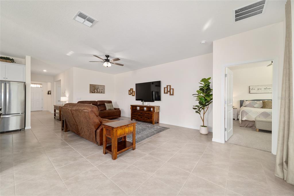 6053 Southwest 93rd Loop Ocala, FL 34476 - Photo 15 of 52