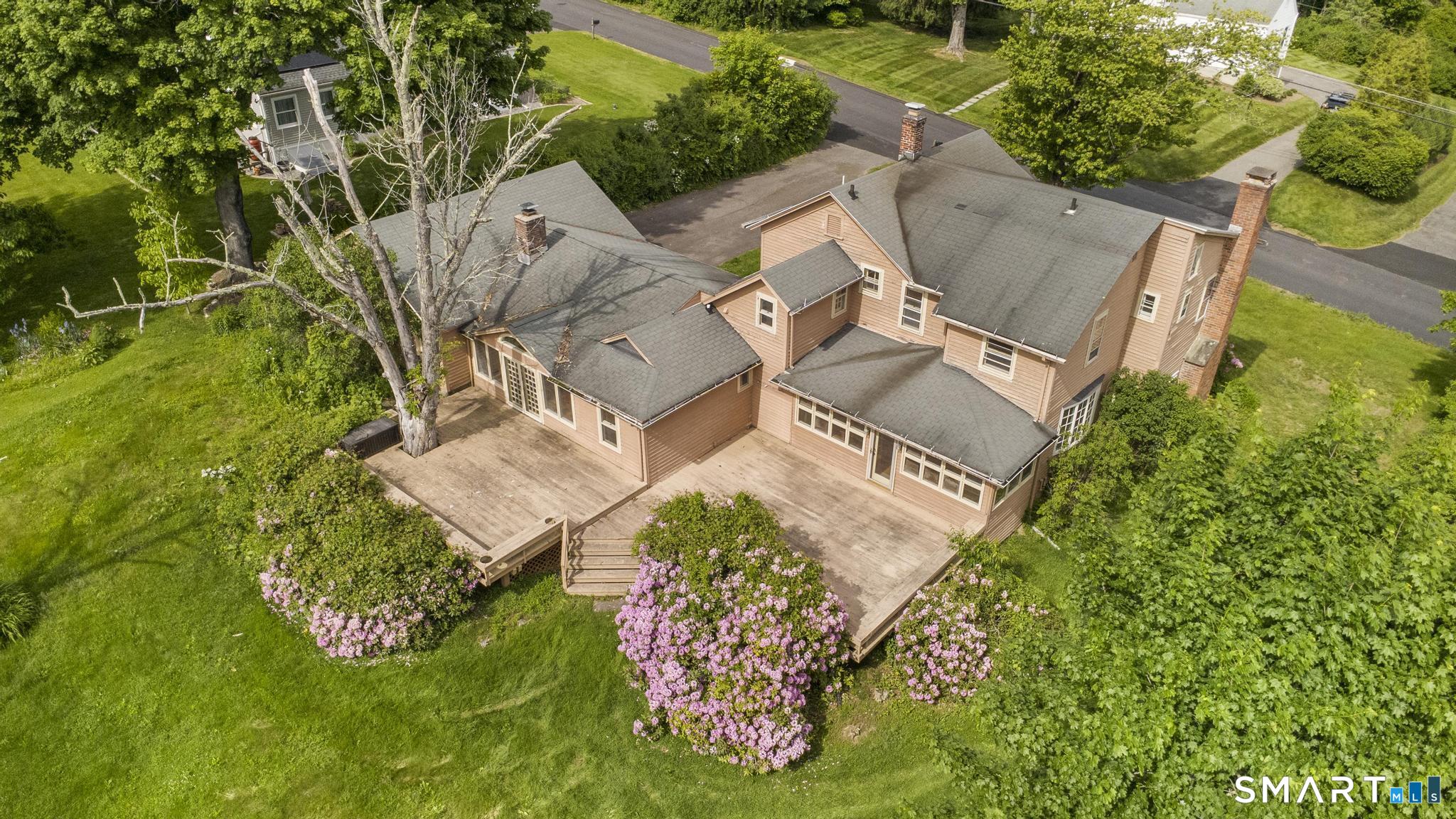222 Old South Road Litchfield, CT 06759 - Photo 3 of 32