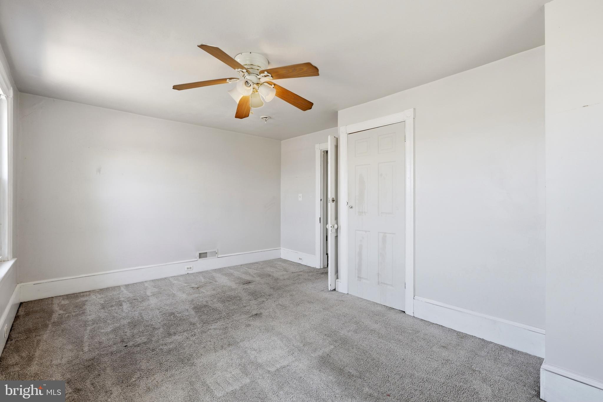 910 Columbus Road Burlington, NJ 08016 - Photo 13 of 33