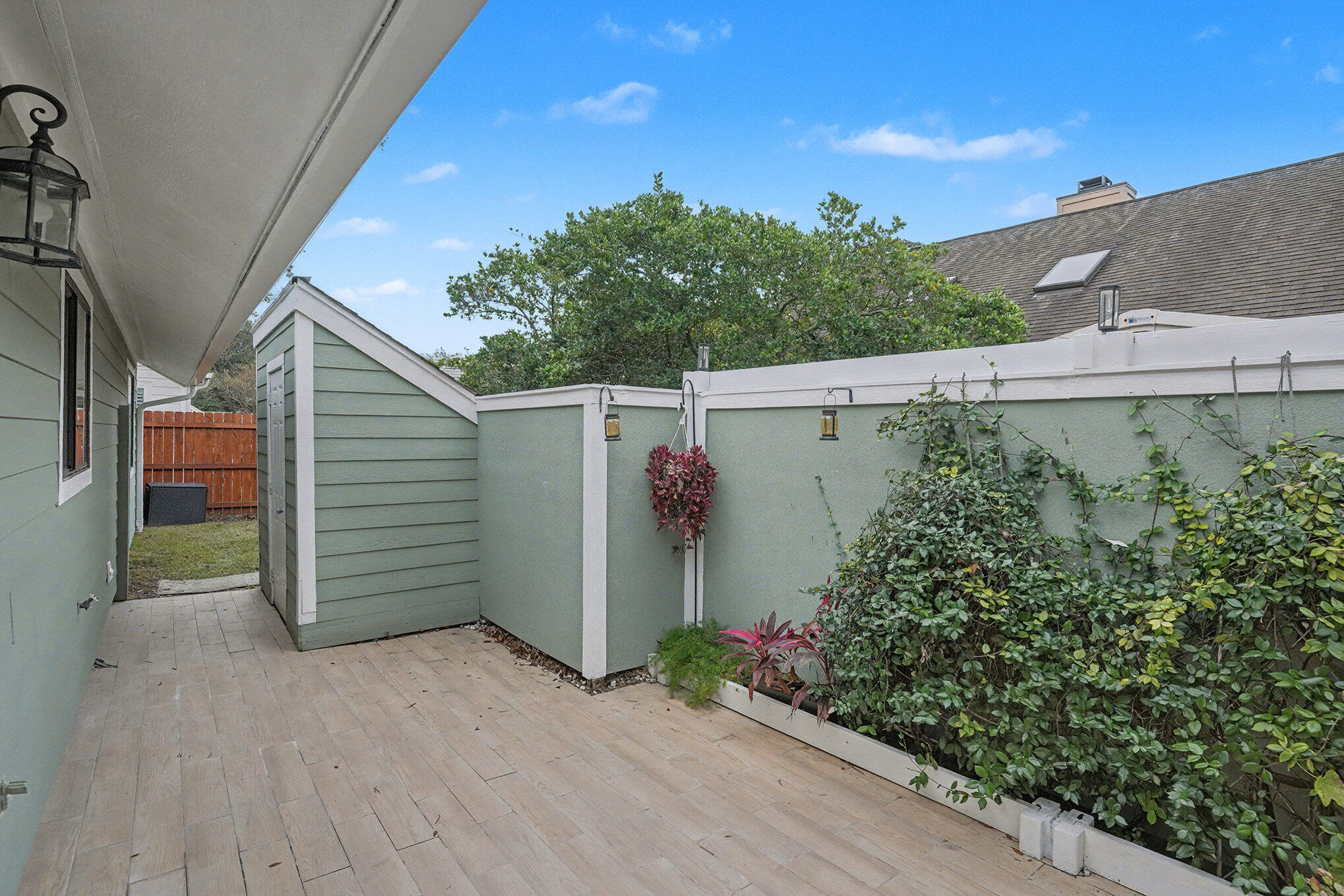 1131 Daffodil Lane Mount Pleasant, SC 29464 - Photo 25 of 36 025_dsc07752_119