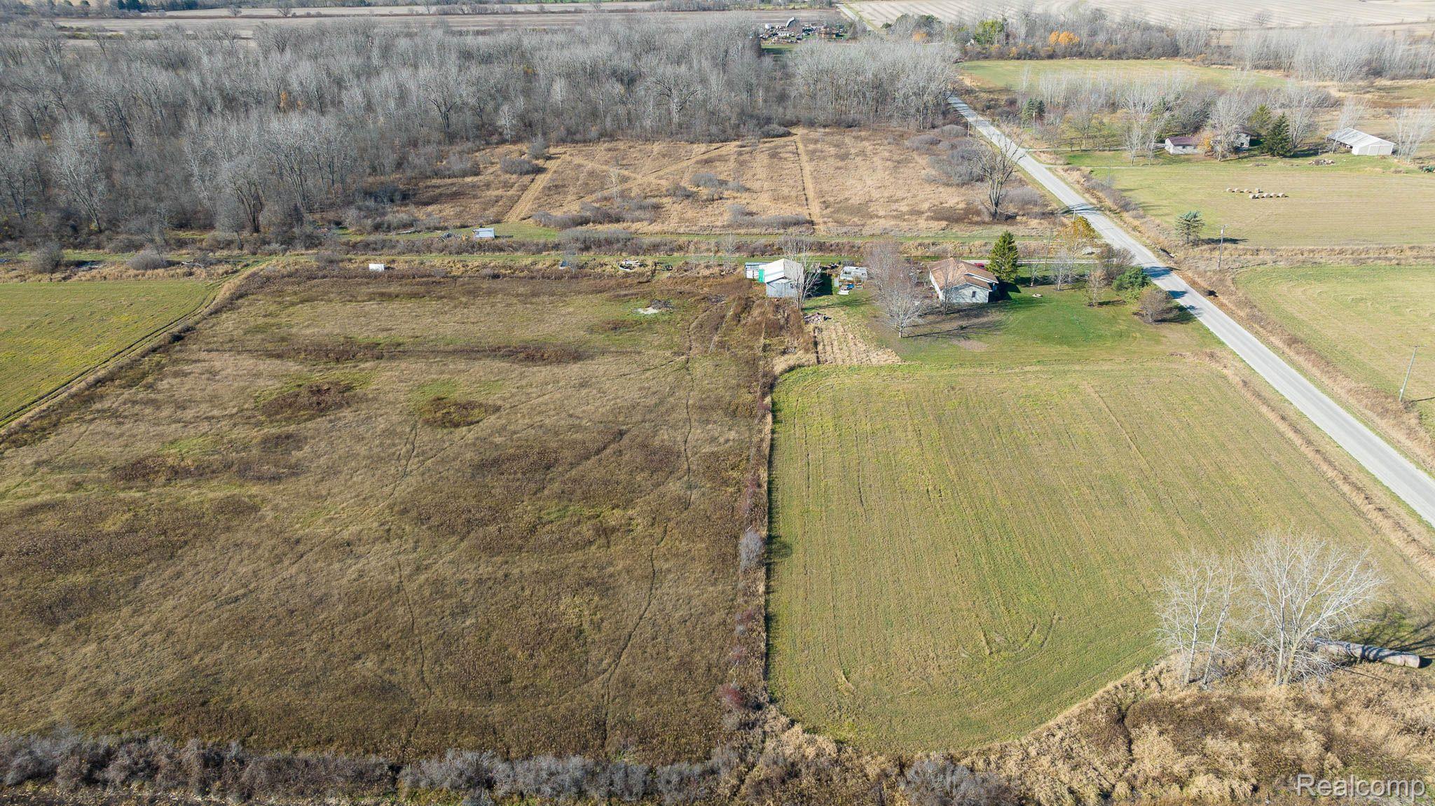 16205 Burt Road Allenton, MI 48002 - Photo 8 of 14 Gallery Image 8