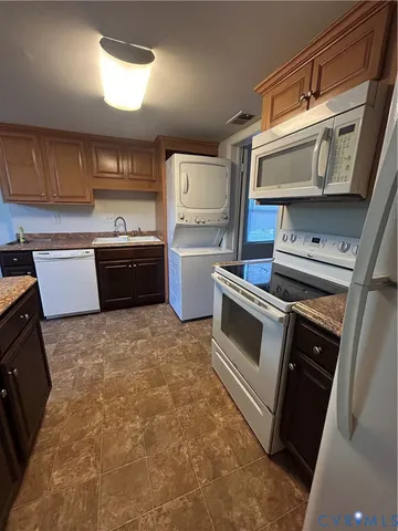 $1,950 | 1515 Presidential Drive, Henrico, VA 23228