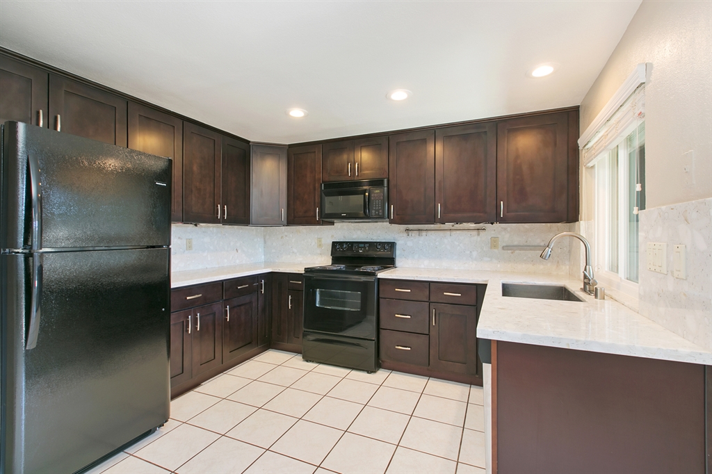 17539 Ashburton Road San Diego, CA 92128 - Photo 9 of 25