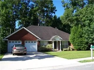 $2,200 | 48 Marsh View Drive, Richmond Hill, GA 31324