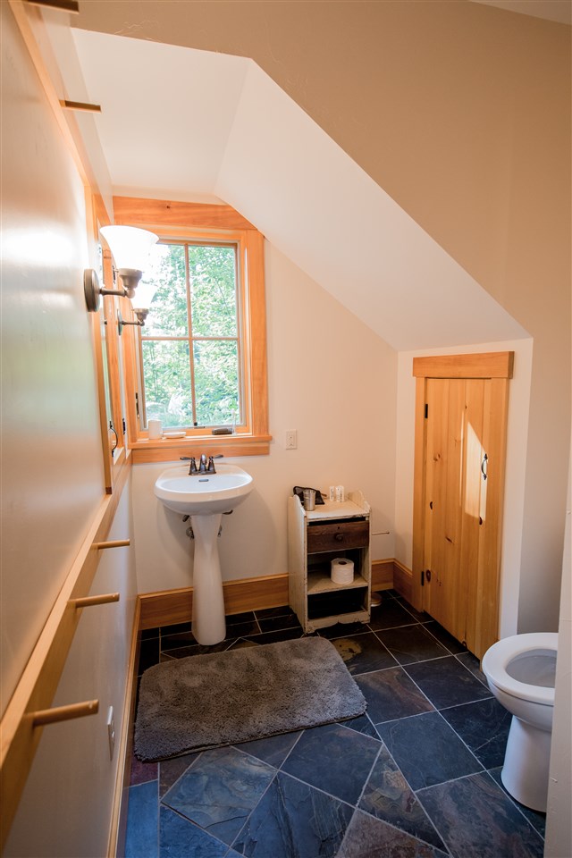 5 Henry Lane Rindge, NH 03461 - Photo 20 of 37