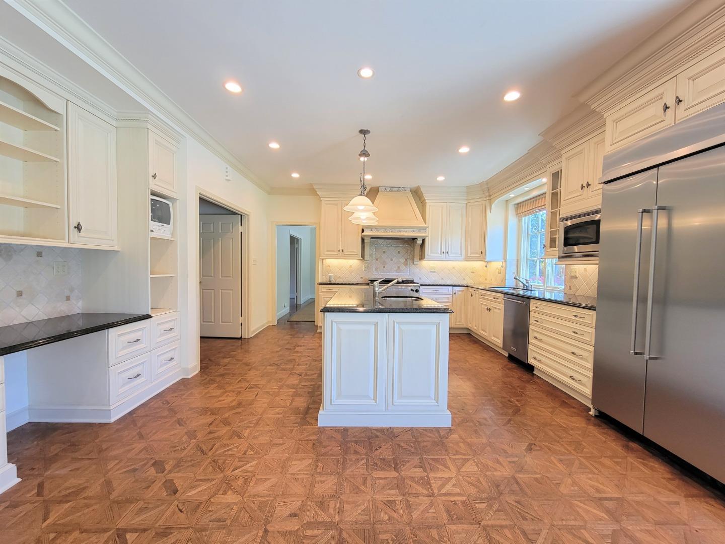 Undisclosed Address Atherton, CA 94027 - Photo 9 of 28