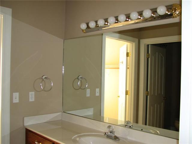 6285 State Line Road Adams, TN 37010 - Photo 13 of 20